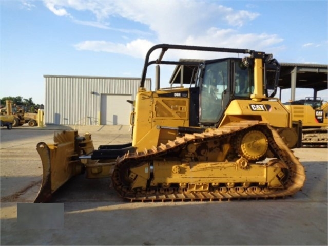 Tractores Sobre Orugas Caterpillar D6N seminueva en venta Ref.: 1518028518383327 No. 2