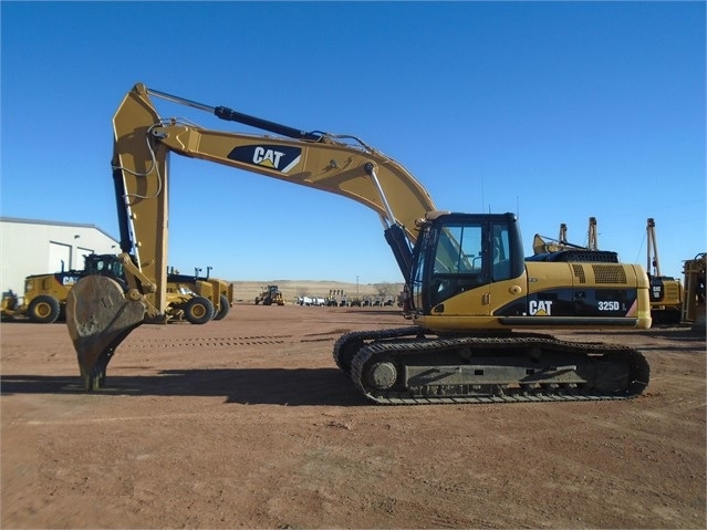 Hydraulic Excavator Caterpillar 325DL