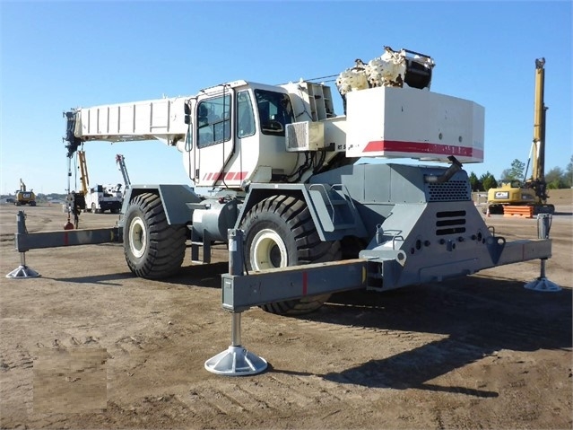 Cranes Terex RT555