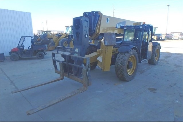 Telehandler Caterpillar TL1255