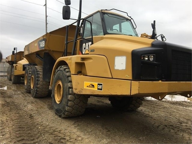 Off Road Truck Caterpillar 740B