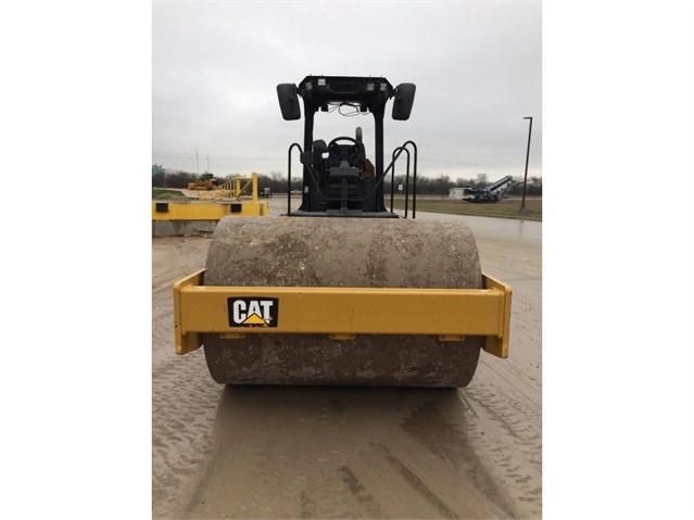 Compactadora Vibratoria Caterpillar CS54 seminueva en venta Ref.: 1525742420527698 No. 3