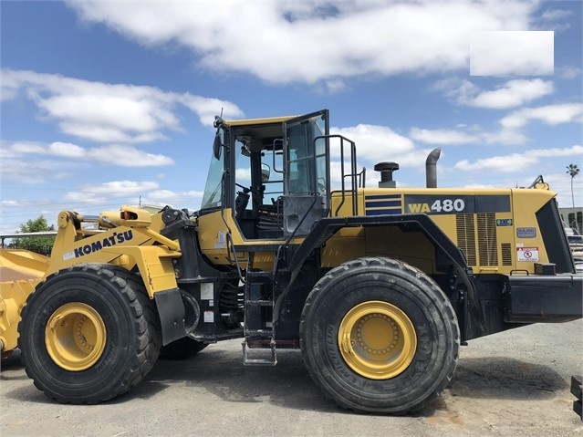 Cargadoras Sobre Ruedas Komatsu WA480 de medio uso en venta Ref.: 1527193512204714 No. 3