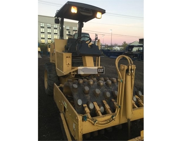 Vibratory Compactors Caterpillar CP-323C