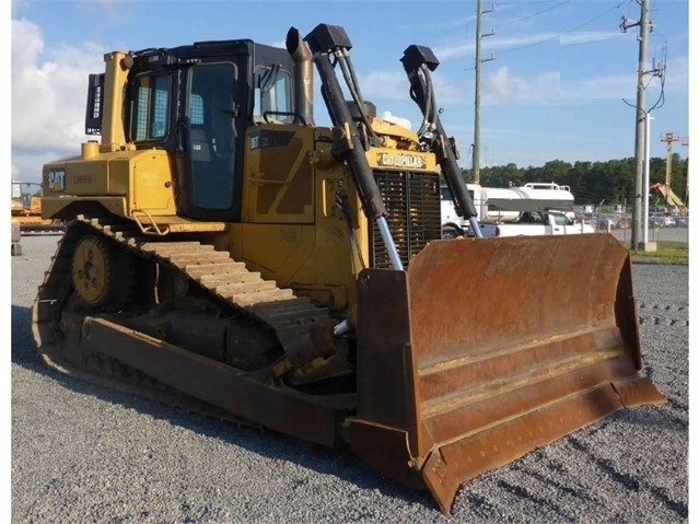 Dozers/tracks Caterpillar D6T