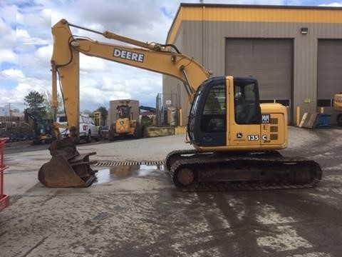 Hydraulic Excavator Deere 135C