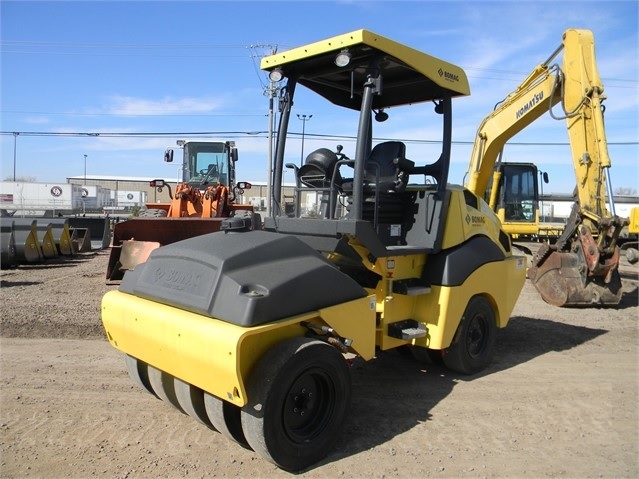Compactors Tires Asphalt Bomag BW11