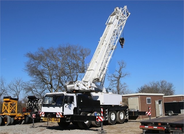 Cranes Liebherr LTM1090