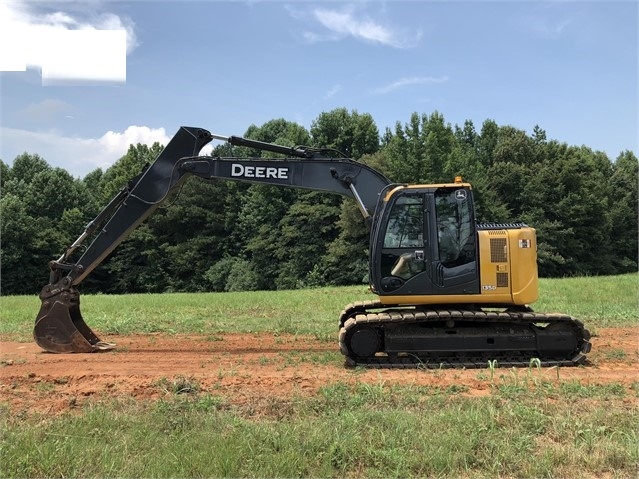 Hydraulic Excavator Deere 135D