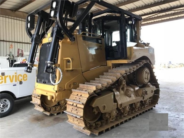 Dozers/tracks Caterpillar D8T