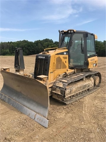 Tractores Sobre Orugas Caterpillar D5K de segunda mano en venta Ref.: 1532989116654963 No. 2