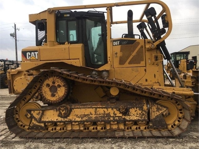 Tractores Sobre Orugas Caterpillar D6T importada en buenas condic Ref.: 1534275930882725 No. 2
