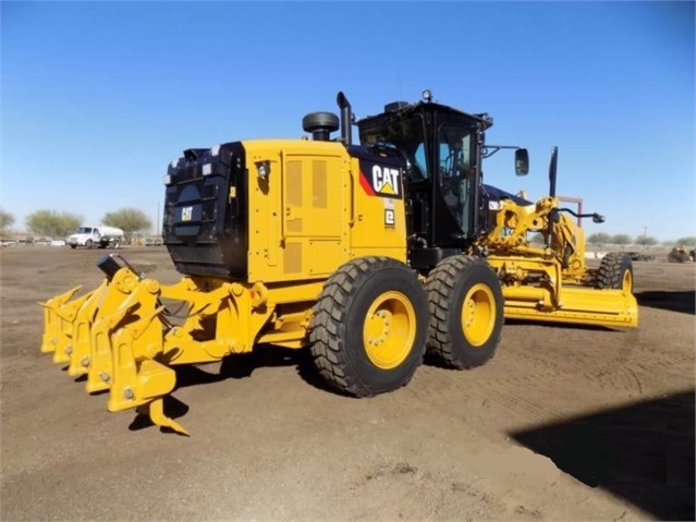Motoconformadoras Caterpillar 12M
