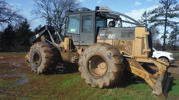 Forest Machines Caterpillar 525C