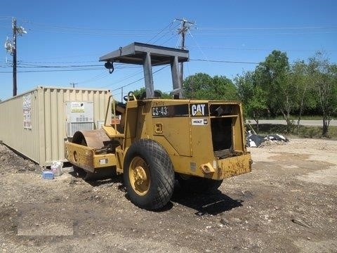 Compactadora Vibratoria Caterpillar CS-433C seminueva Ref.: 1536768879213078 No. 4