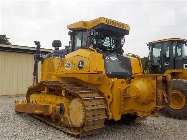 Dozers/tracks Deere 1050K