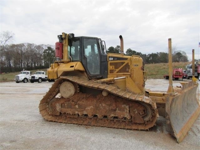 Dozers/tracks Caterpillar D6N