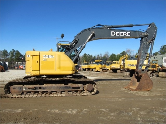 Hydraulic Excavator Deere 225D