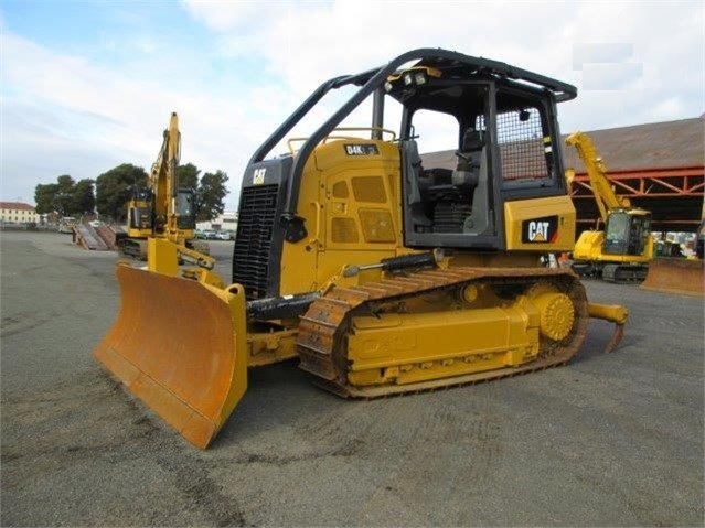 Dozers/tracks Caterpillar D4K