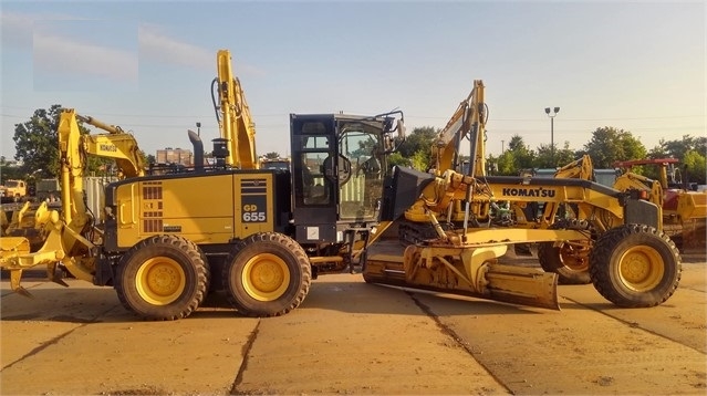 Motor Graders Komatsu GD655