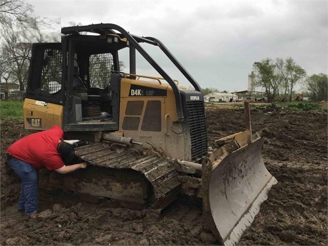 Tractores Sobre Orugas Caterpillar D4K en optimas condiciones Ref.: 1554244864155294 No. 2