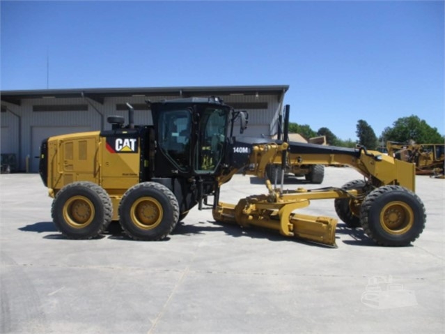 Motoconformadoras Caterpillar 140M