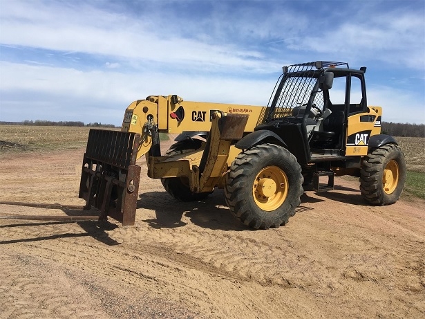 Telehandler Caterpillar TH560B