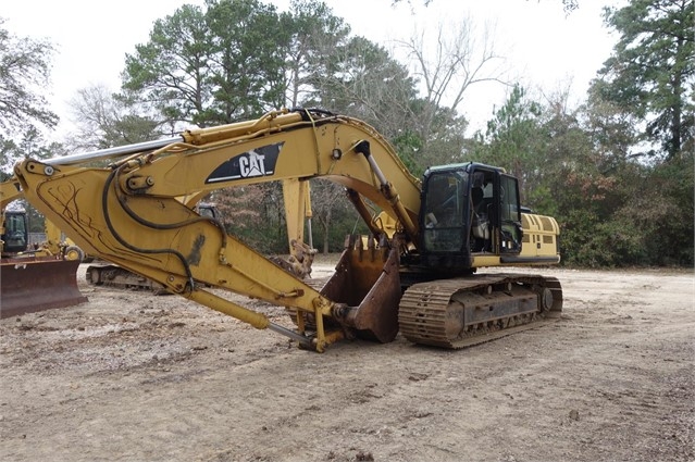 Hydraulic Excavator Caterpillar 330CL