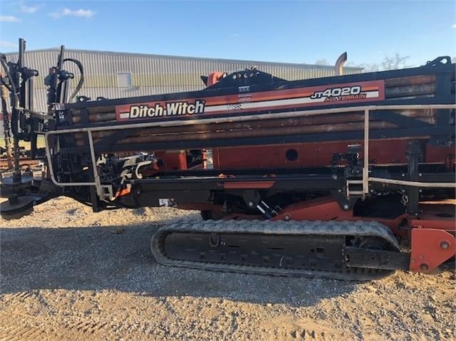 Drills Ditch Witch JT4020