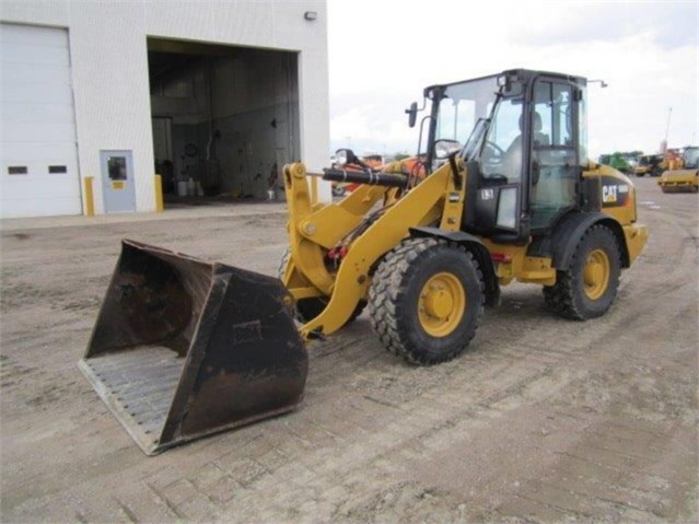 Wheel Loaders Caterpillar 906