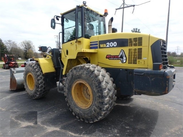 Cargadoras Sobre Ruedas Komatsu WA200