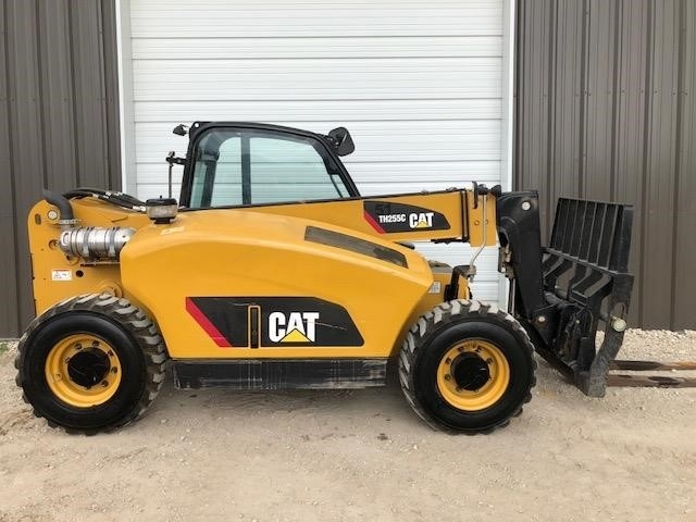 Telehandler Caterpillar TH255C