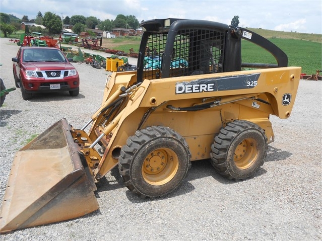 Miniloaders Deere 325