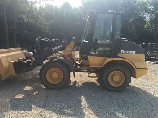 Wheel Loaders Deere 244J