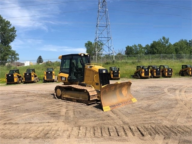 Dozers/tracks Caterpillar D5K