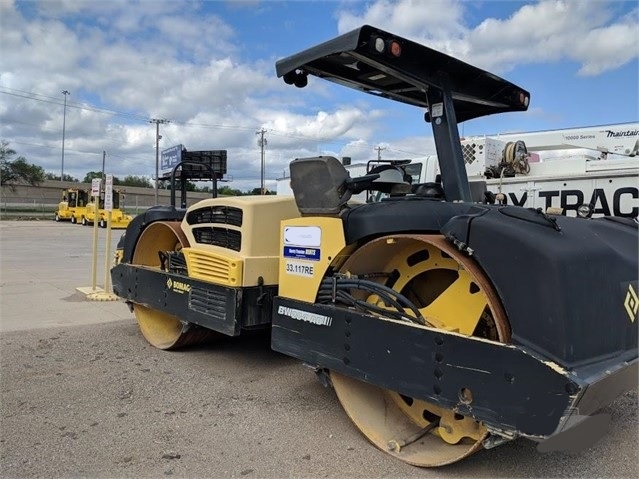Compactadora Vibratoria Bomag BW284AD