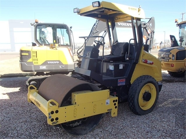 Vibratory Compactors Bomag BW124D