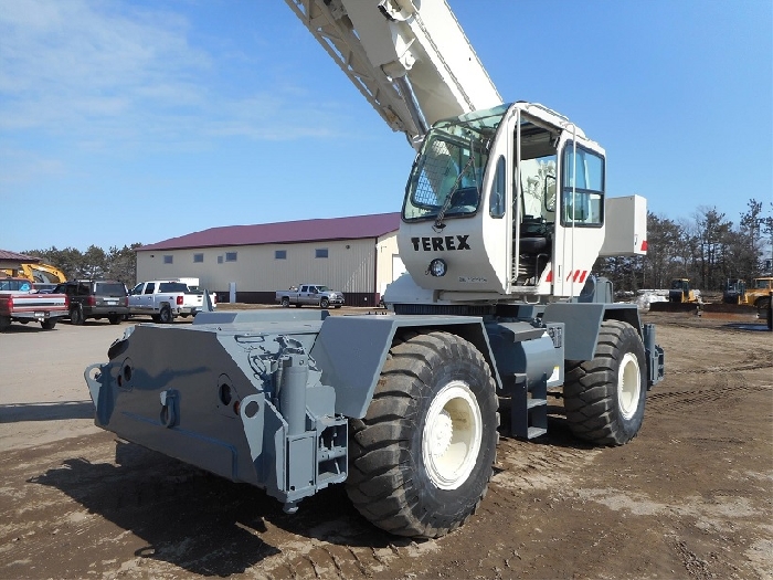 Cranes Terex RT230