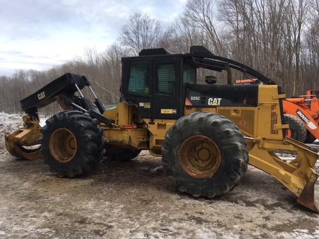 Forest Machines Caterpillar 525C