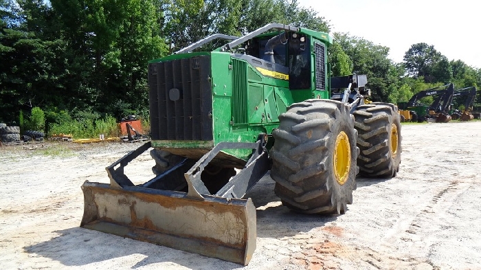 Forestales Maquinas Deere 848L