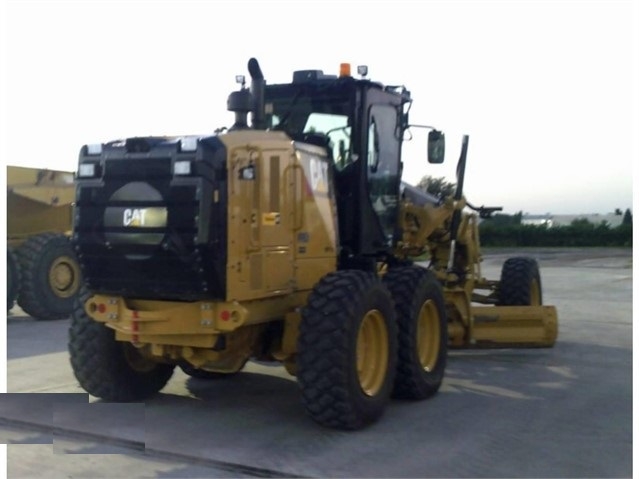 Motoconformadoras Caterpillar 120M seminueva en perfecto estado Ref.: 1568412493246449 No. 2