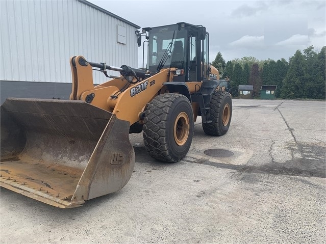 Wheel Loaders Case 821F