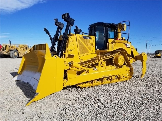Dozers/tracks Caterpillar D8T
