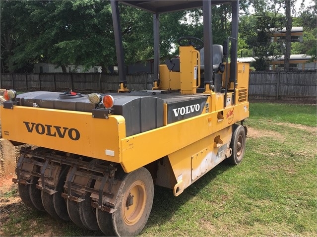 Compactors Tires Asphalt Volvo PT125R