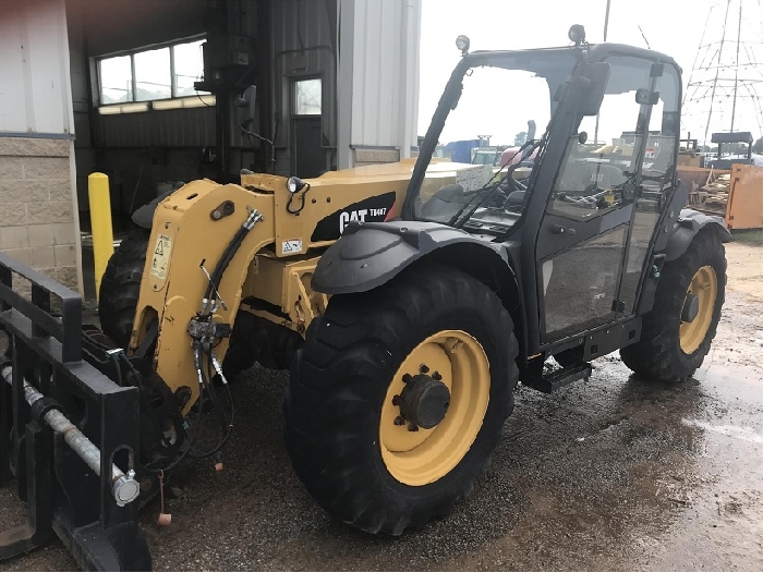 Telehandler Caterpillar TH407