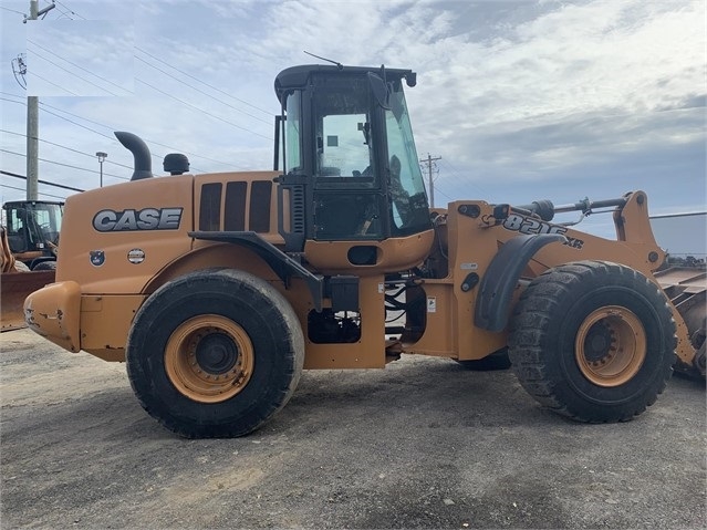 Wheel Loaders Case 821F