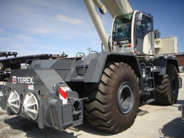 Cranes Terex RT780