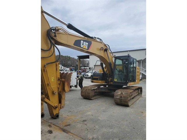 Hydraulic Excavator Caterpillar 320EL