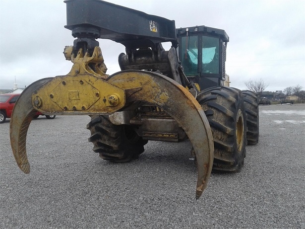 Forestales Maquinas Caterpillar 535D usada a buen precio Ref.: 1586205942908652 No. 4