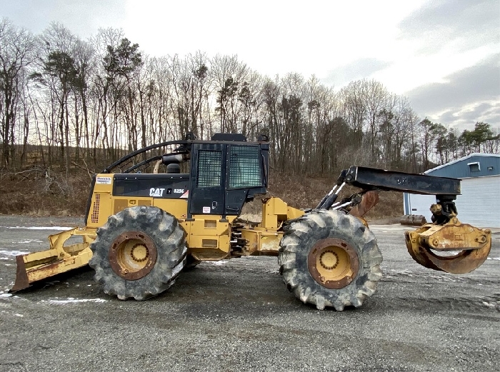 Forest Machines Caterpillar 525C